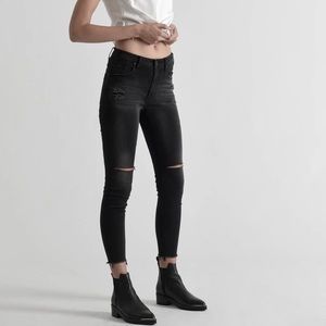 One Teaspoon Freebirds 28 NWT black distressed